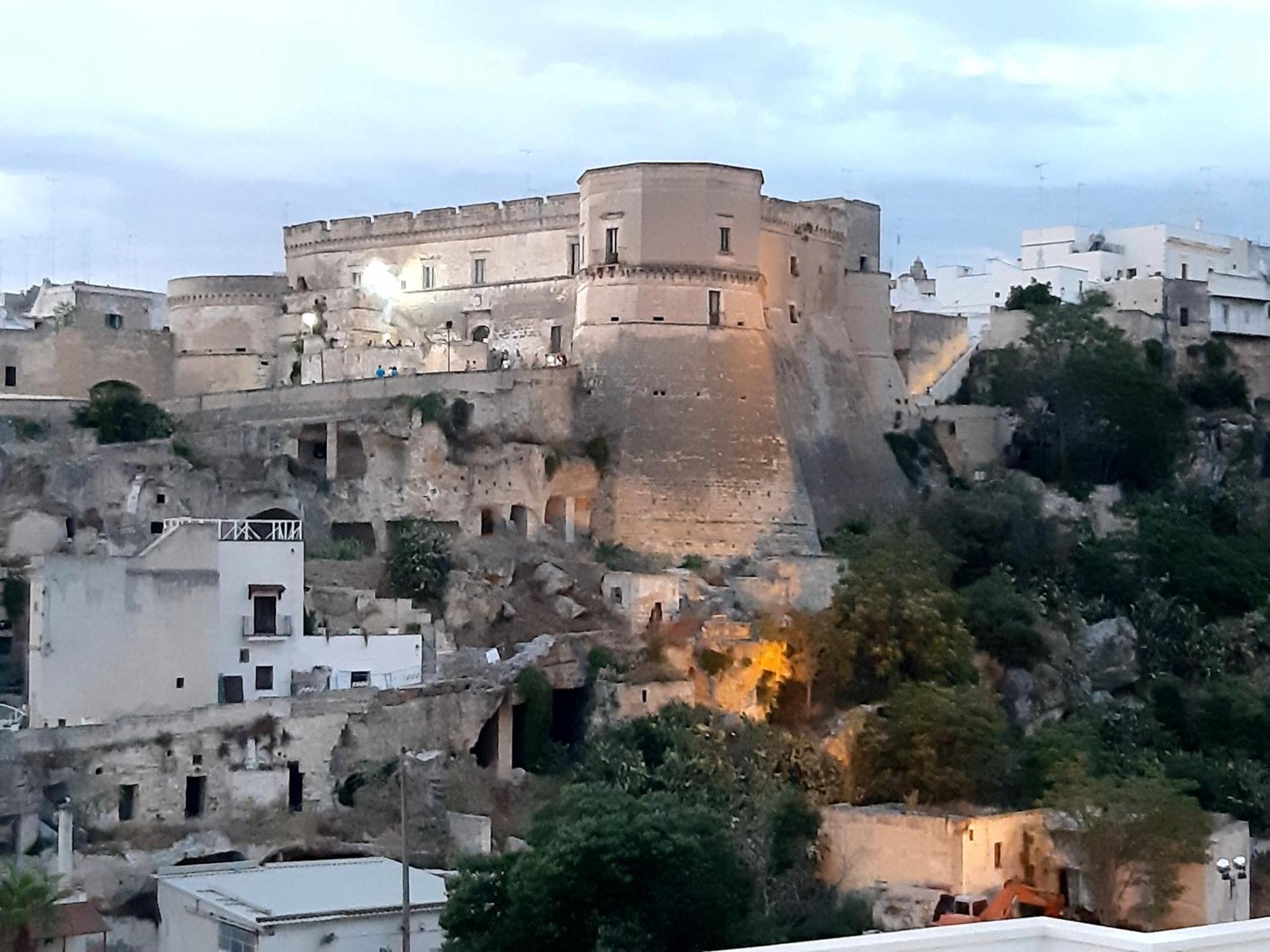 Domus Santi Medici Affittacamere Massafra Dış mekan fotoğraf